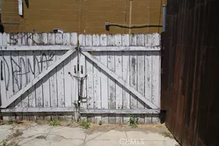 1301 N McCadden Pl, Los Angeles, CA 90028 - Photo 25