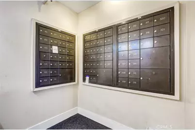 5545 Canoga Avenue #220, Woodland Hills, CA 91367 - Photo 25