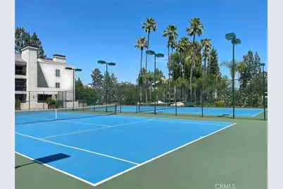 5545 Canoga Avenue #220, Woodland Hills, CA 91367 - Photo 31