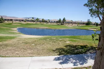 19611 Castle Harbor Court, Apple Valley, CA 92308 - Photo 17