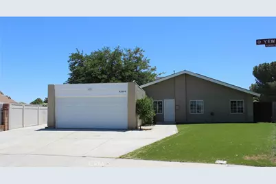 42804 Yew Street, Lancaster, CA 93536 - Photo 1