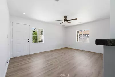 42804 Yew Street, Lancaster, CA 93536 - Photo 7
