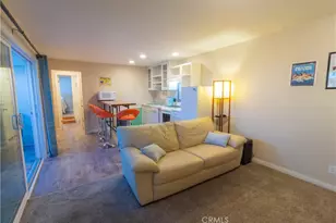 22459 Venido, Woodland Hills, CA 91364 - Photo 53