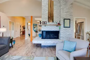 22459 Venido, Woodland Hills, CA 91364 - Photo 13