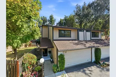 10831 Roycroft #27, Los Angeles, CA 91352 - Photo 1
