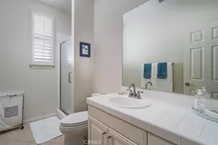 27008 Pierpont Ct, Valencia, CA 91355 - Photo 31