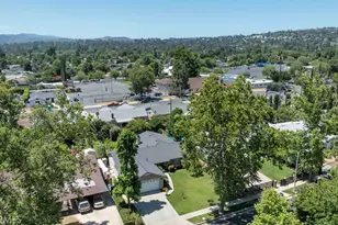 23812 Archwood St, West Hills, CA 91307 - Photo 47