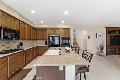 11515 Venezia Way, Porter Ranch, CA 91326 - Photo 9