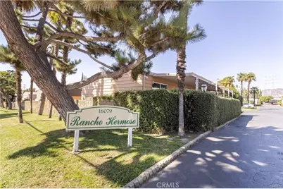 16079 Yarnell Street #C15, Sylmar, CA 91342 - Photo 1