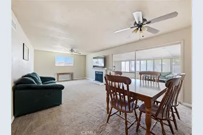 21052 Kingscrest, Saugus, CA 91350 - Photo 3