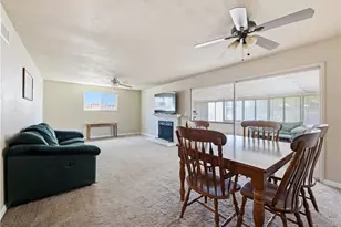 21052 Kingscrest, Saugus, CA 91350 - Photo 3