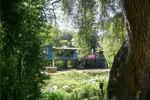 15515 Del Gado Dr, Sherman Oaks, CA 91403 - Photo 33