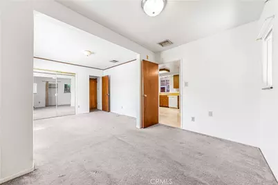 11139 Cohasset, Los Angeles, CA 91352 - Photo 9