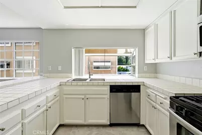 7109 Farralone #117, Canoga Park, CA 91303 - Photo 19