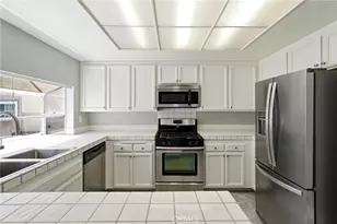 7109 Farralone, Canoga Park, CA 91303 - Photo 19