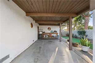 995 Vallejo, Simi Valley, CA 93065 - Photo 5