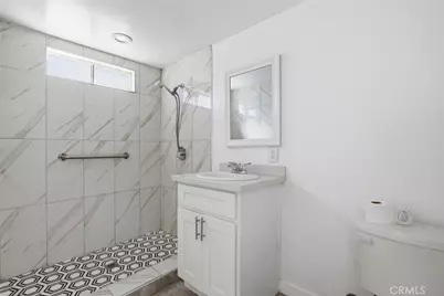 8302 Webb, Los Angeles, CA 91352 - Photo 11