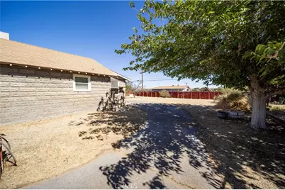 26849 Nichols Street, Boron, CA 93516 - Photo 5
