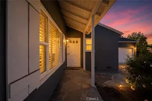 6458 Hanna, Woodland Hills, CA 91303 - Photo 3