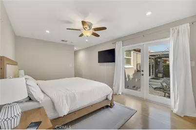 6458 Hanna, Woodland Hills, CA 91303 - Photo 9