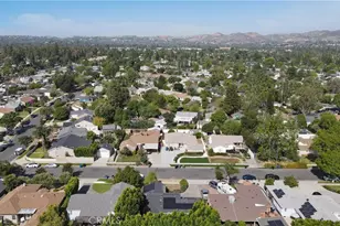 6458 Hanna, Woodland Hills, CA 91303 - Photo 23