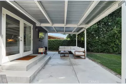6458 Hanna, Woodland Hills, CA 91303 - Photo 21