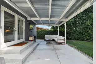 6458 Hanna, Woodland Hills, CA 91303 - Photo 19
