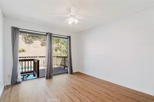 1063 Corbett Ln, Simi Valley, CA 93065 - Photo 23