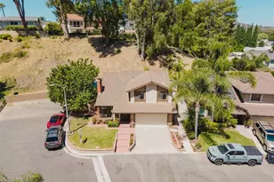 1063 Corbett Ln, Simi Valley, CA 93065 - Photo 47