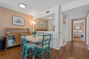 21305 Nandina Ln, Newhall, CA 91321 - Photo 9