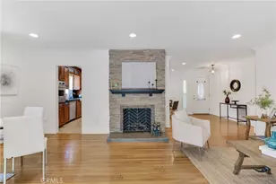 22334 Criswell St, Woodland Hills, CA 91303 - Photo 9