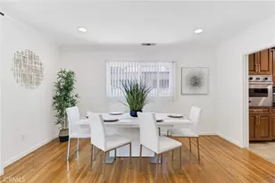 22334 Criswell St, Woodland Hills, CA 91303 - Photo 11