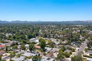 22334 Criswell St, Woodland Hills, CA 91303 - Photo 41
