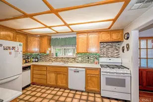 9956 Gaviota Ave, Granada Hills, CA 91343 - Photo 7