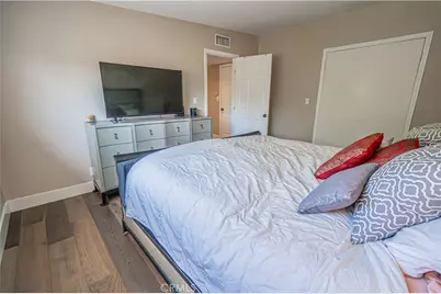 23340 Cedartown, Newhall, CA 91321 - Photo 33