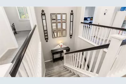 22238 Evening Star Court, Saugus, CA 91390 - Photo 43