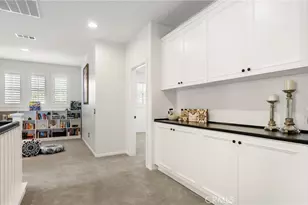 22238 Evening Star Ct, Saugus, CA 91390 - Photo 45