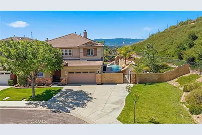 22238 Evening Star Court, Saugus, CA 91390 - Photo 1