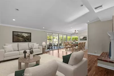 11240 Encino Avenue, Granada Hills, CA 91344 - Photo 7