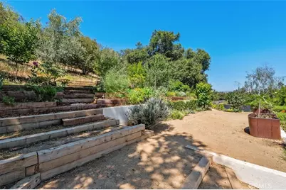 3813 Eddingham, Calabasas, CA 91302 - Photo 21