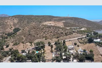 10294 Sunland Blvd, Sunland, CA 91040 - Photo 11