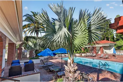 12325 Ridge Circle, Los Angeles, CA 90049 - Photo 41