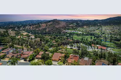 24508 Park Granada, Calabasas, CA 91302 - Photo 3