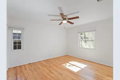 15460 Sylvan Street, Van Nuys, CA 91411 - Photo 21