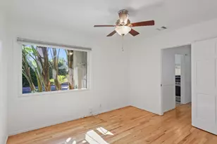 15460 Sylvan St, Van Nuys, CA 91411 - Photo 27