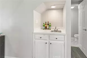 9946 Owensmouth, Chatsworth, CA 91311 - Photo 3