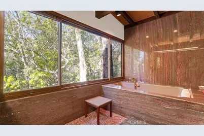6377 Via Escondido, Malibu, CA 90265 - Photo 35