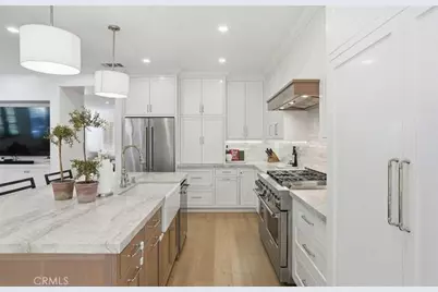 24051 Via Cresta, Valencia, CA 91354 - Photo 7
