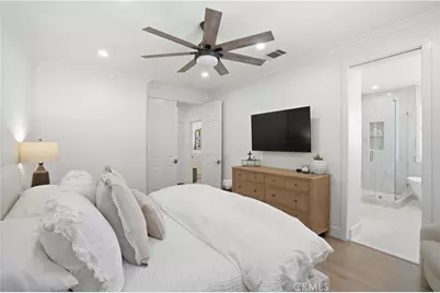 24051 Via Cresta, Valencia, CA 91354 - Photo 11