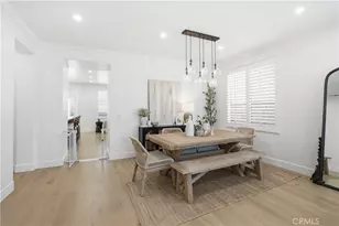 24051 Via Cresta, Valencia, CA 91354 - Photo 3